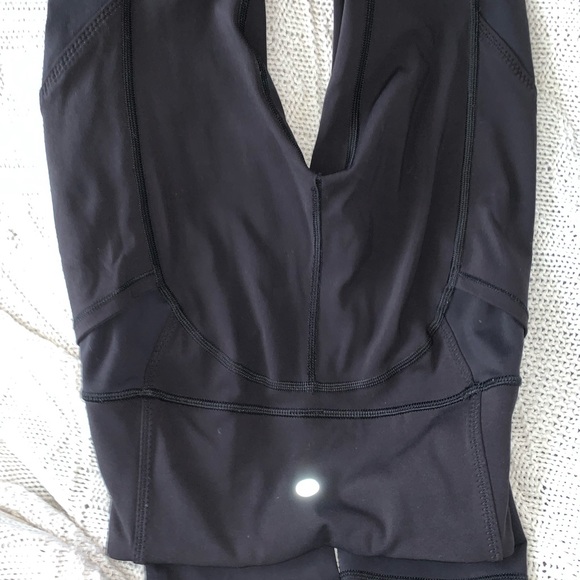 Lululemon All The Right Places Crop - Picture 6 of 8